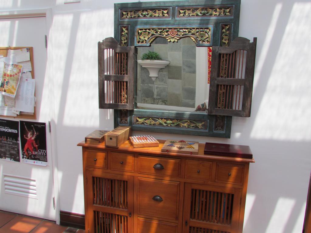 Khách sạn Perak Singapore